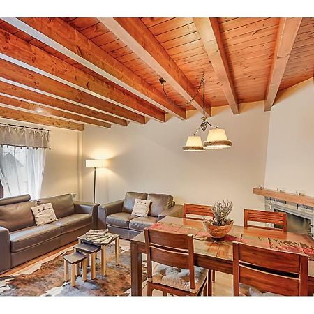 Saplan Real Estate Artiga Apartment Les Bordes Bagian luar foto