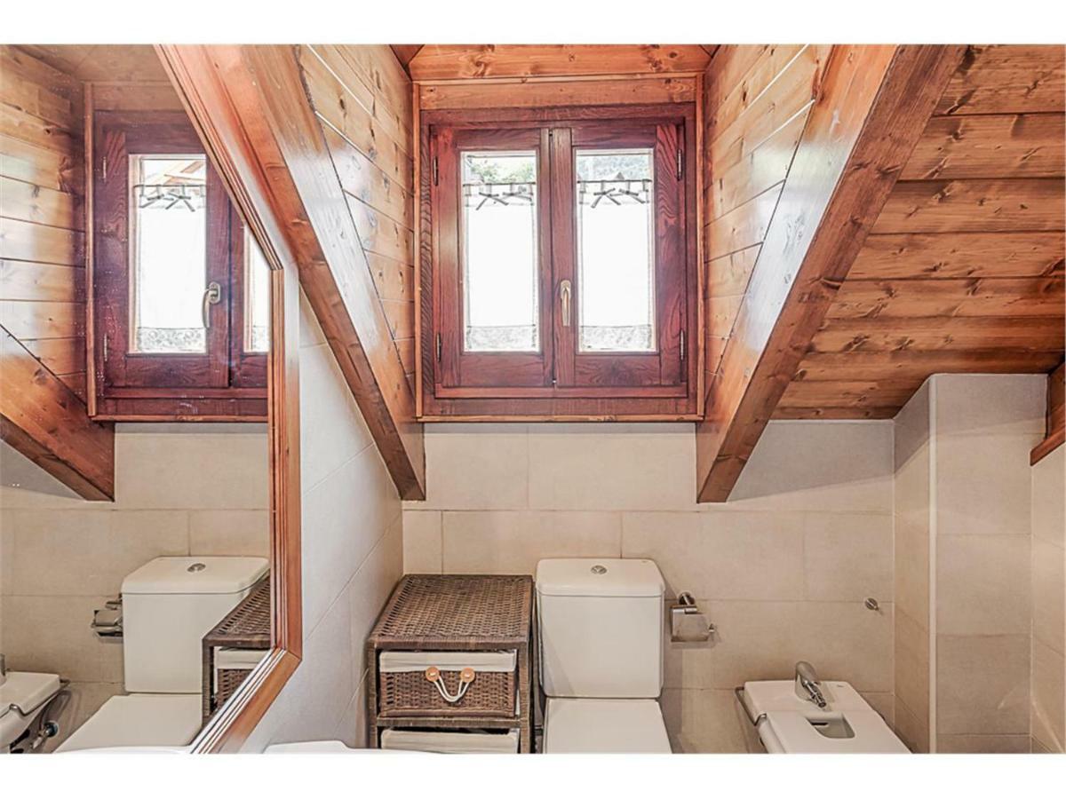 Saplan Real Estate Artiga Apartment Les Bordes Bagian luar foto
